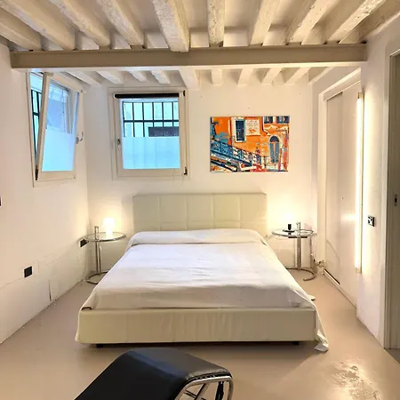 Lovenice In Cannaregio *