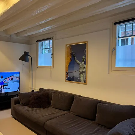 Lovenice In Cannaregio *