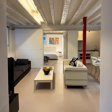 Lovenice In Cannaregio Апартаменты *