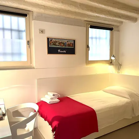 Lovenice In Cannaregio Апартаменты