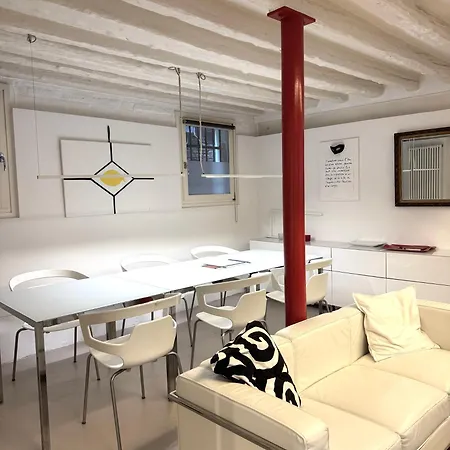 Lovenice In Cannaregio Апартаменты