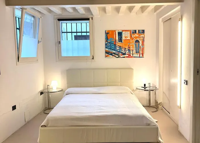 Lovenice In Cannaregio *