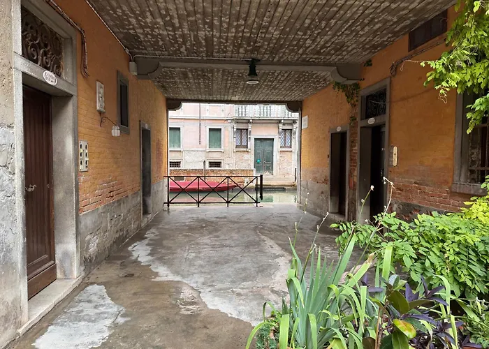 Lovenice In Cannaregio شقة *